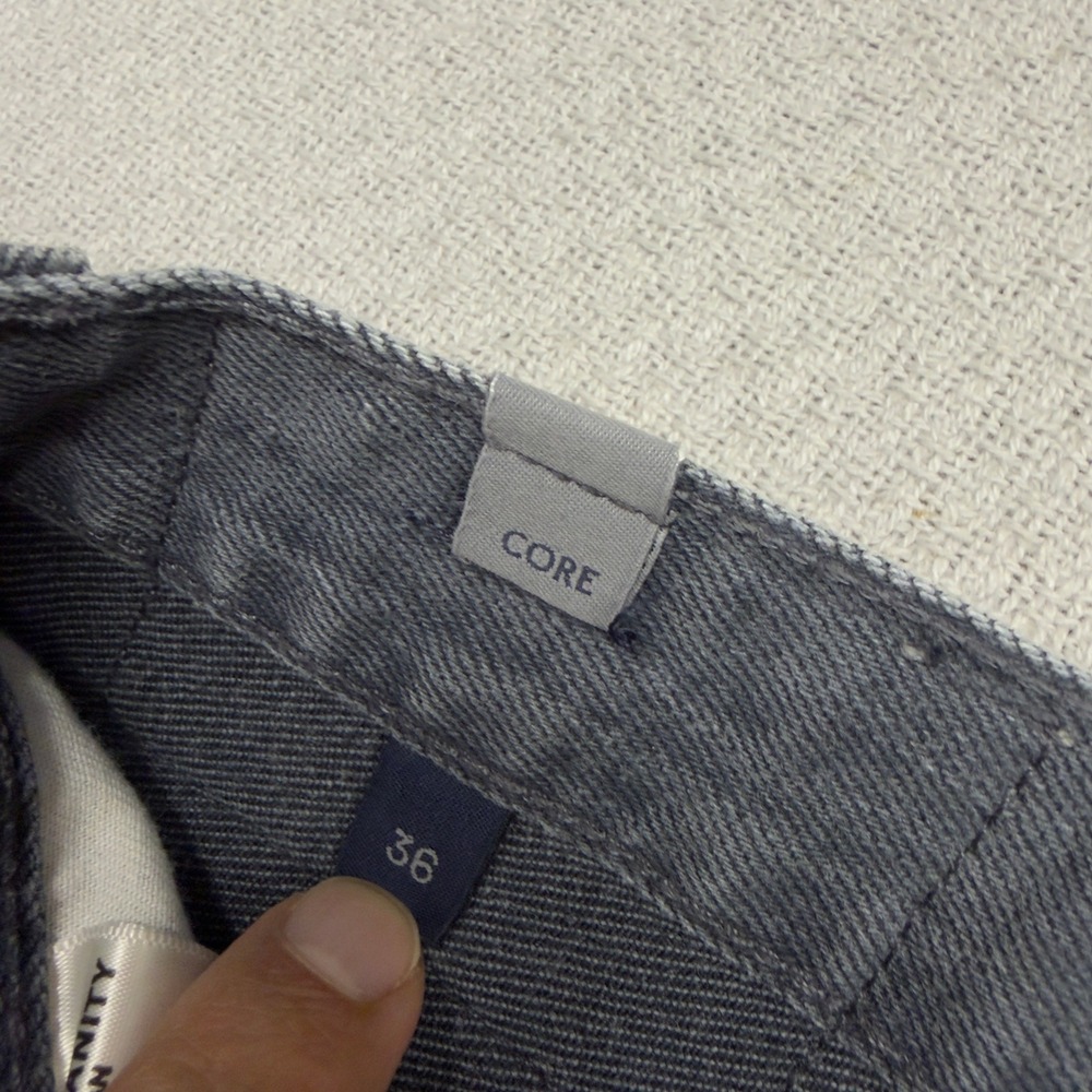 Citizens of Humanity Jeans Mens 36x34 Gray Core Straight Fit Denim Made in USA - Picture 6 of 13